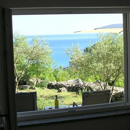Dagmar Apartment *